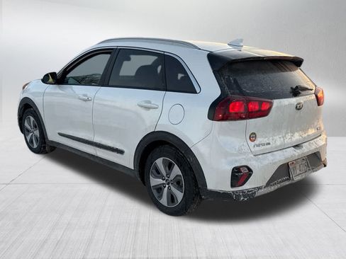 Used 2021 Kia Niro LX image 8