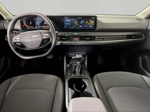 Used 2025 Kia K4 FWD image 7