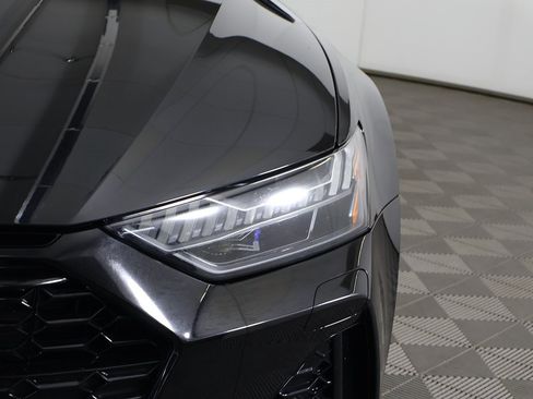 Used 2022 Audi RS 7 4.0T image 16