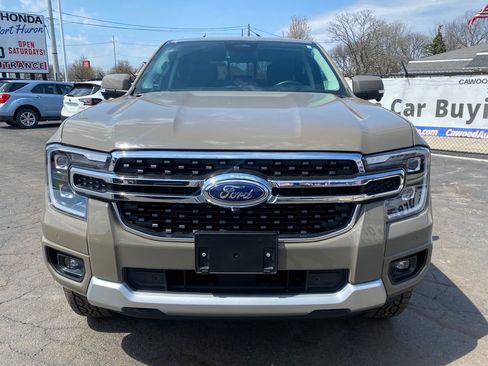 Used 2025 Ford Ranger Lariat w/ Trailer Tow Package AWD/4WD image 9