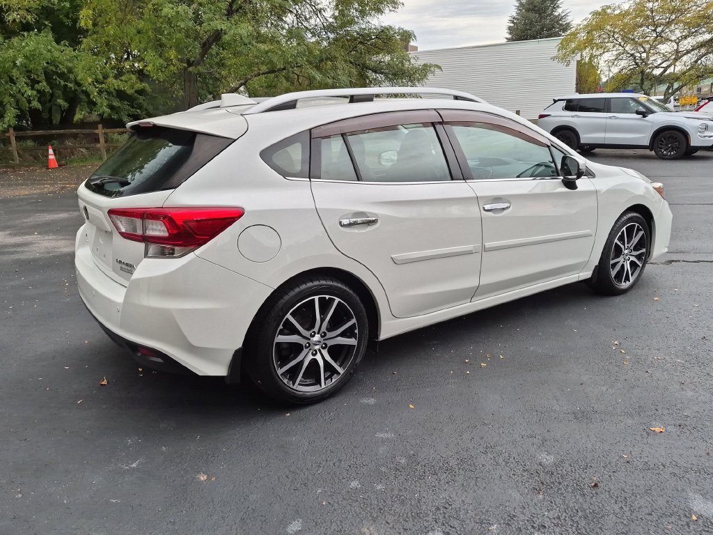 Used 2017 Subaru Impreza 2.0i Limited AWD/4WD image 6