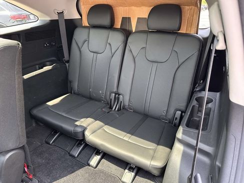Used 2022 Kia Sorento S w/ Panoramic Sunroof Package AWD/4WD image 14