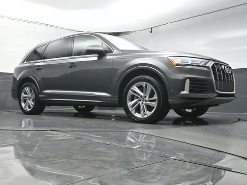 Used 2021 Audi Q7 3.0T Premium Plus w/ Executive Package image 42