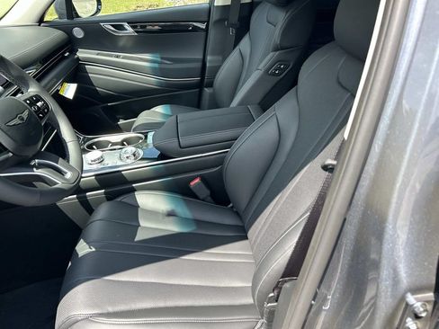 New 2027 Genesis GV80 2.5T AWD/4WD image 16
