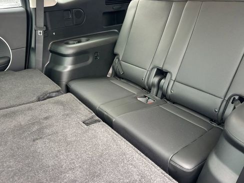 New 2026 Hyundai Ioniq 9 SEL image 12