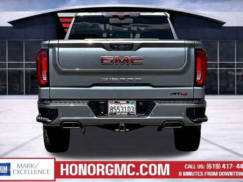Used 2021 GMC Sierra 1500 AT4 w/ AT4 Value Package image 5