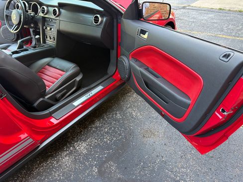 Used 2008 Ford Mustang Shelby GT500 RWD image 79
