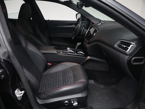 Certified 2023 Maserati Ghibli Modena Q4 AWD/4WD image 14