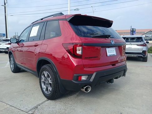 Used 2022 Honda Passport TrailSport image 7