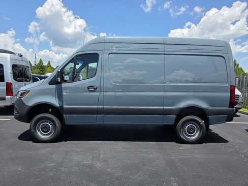 New 2025 Mercedes-Benz Sprinter 2500 image 1