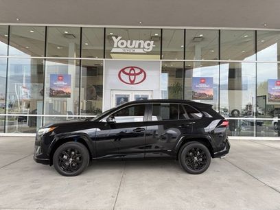 Used 2022 Toyota RAV4 SE