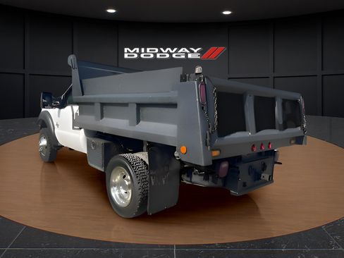Used 2011 Ford F550 4x4 Regular Cab Super Duty w/ Payload Upgrade Pkg image 4