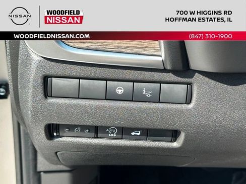 Certified 2026 Nissan Rogue Platinum w/ Platinum Premium Package AWD/4WD image 22