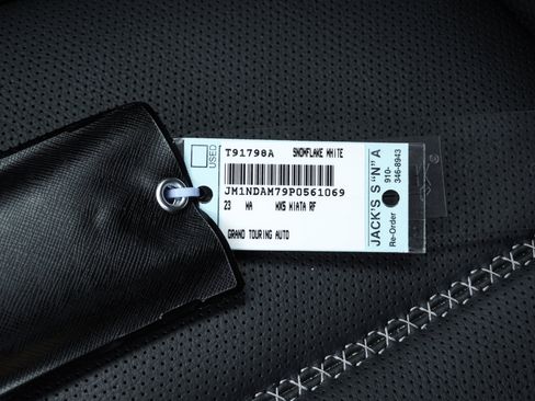 Used 2023 MAZDA MX-5 Miata Grand Touring w/ Weather Package RWD image 38