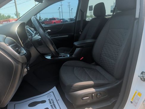 Used 2021 Chevrolet Equinox LT FWD image 8