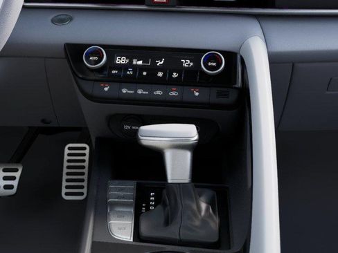 New 2026 Hyundai Elantra SEL Sport Premium FWD image 16