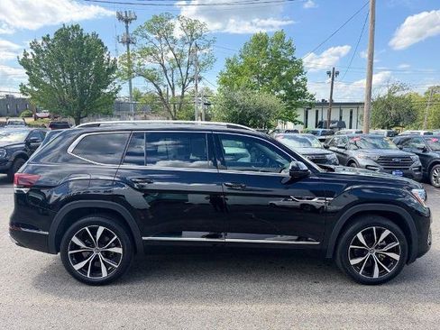 Used 2026 Volkswagen Atlas SEL Premium R-Line AWD/4WD image 9