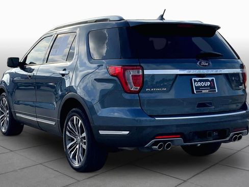 Used 2019 Ford Explorer Platinum AWD/4WD image 12