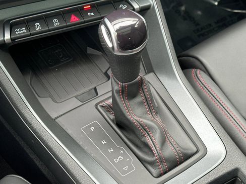 Used 2025 Audi Q3 2.0T Premium Plus w/ Premium Plus Package image 22