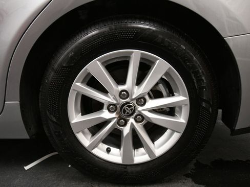 Certified 2025 Toyota Camry LE image 30