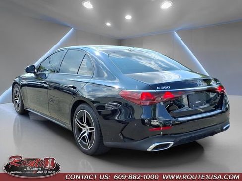 Used 2025 Mercedes-Benz E 350 4MATIC Sedan image 6