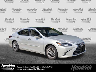 Certified 2025 Lexus ES 350 Ultra Luxury w/ Accessory Package (Z1)