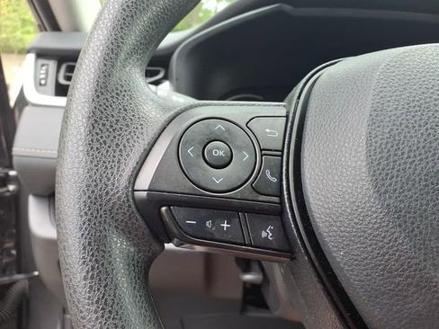 Certified 2025 Toyota RAV4 XLE AWD/4WD image 19