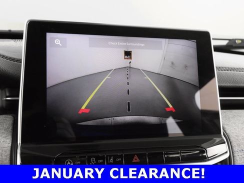 Certified 2022 Jeep Compass Latitude image 32