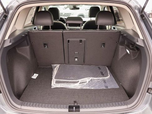 New 2025 Volkswagen Taos SE image 36