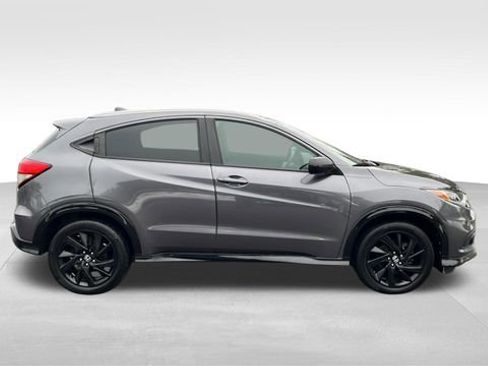 Used 2022 Honda HR-V Sport image 3