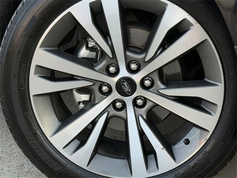 Used 2020 Ford Expedition Platinum image 9