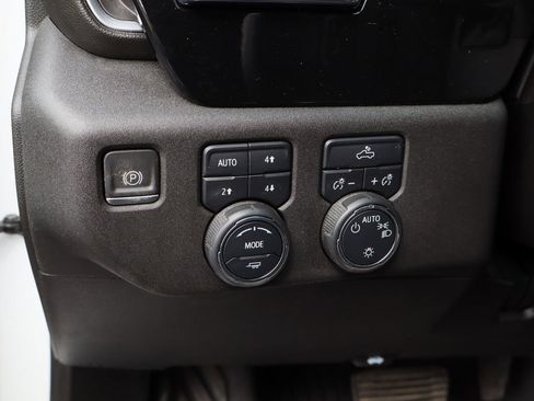 Certified 2023 Chevrolet Silverado 1500 LT image 12