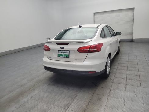 Used 2018 Ford Focus Titanium FWD image 9