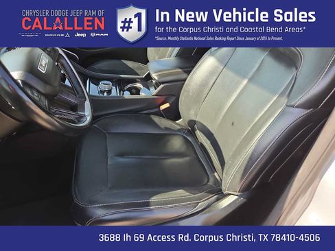 Used 2022 Jeep Grand Cherokee L Limited AWD/4WD image 19