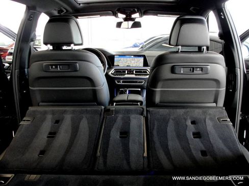 Used 2022 BMW X5 sDrive40i w/ M Sport Package RWD image 59