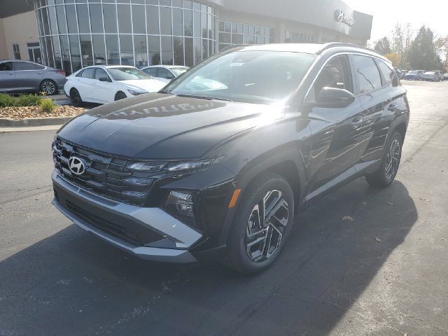 New 2026 Hyundai Tucson SEL Plus AWD/4WD image 2