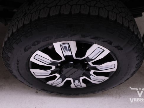 Used 2024 GMC Sierra 2500 Denali w/ Denali Reserve Package image 37