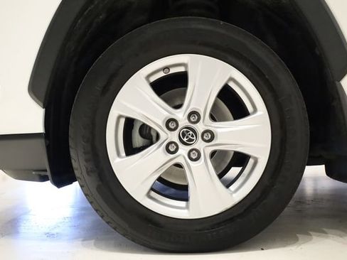 Used 2019 Toyota RAV4 XLE w/ All Weather Liner Package image 7