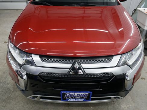 Used 2019 Mitsubishi Outlander SEL AWD/4WD image 4