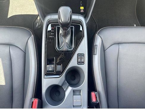 New 2025 Subaru Crosstrek 2.5i Limited w/ Crosstrek Mirror Package image 17