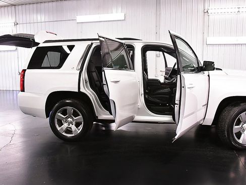 Used 2019 Chevrolet Tahoe LT image 29