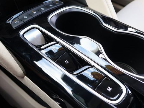 Certified 2023 Buick Envision Avenir image 27