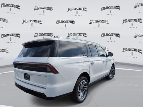 New 2026 Lincoln Navigator L Reserve AWD/4WD image 5