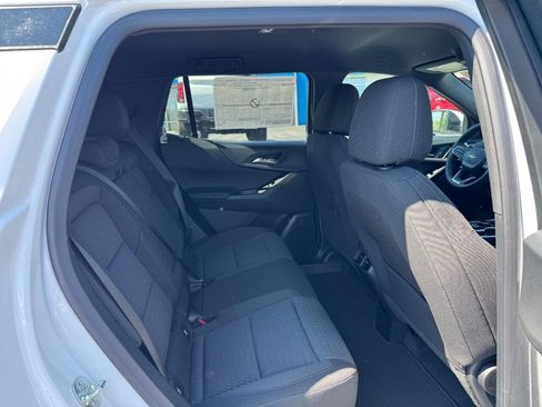 New 2026 Chevrolet Equinox LT image 5