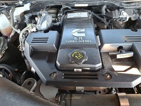 Used 2022 RAM 2500 Laramie image 28