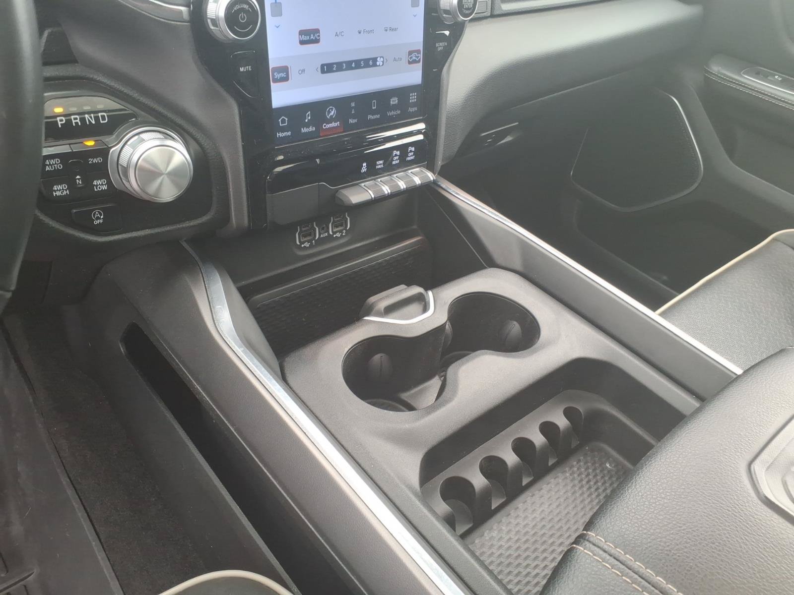 Used 2023 RAM 1500 Laramie AWD/4WD image 17