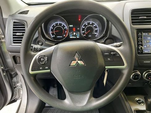 Used 2024 Mitsubishi Outlander Sport ES AWD/4WD image 29