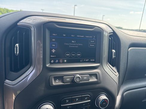 New 2026 Chevrolet Silverado 1500 Custom w/ Turbomax Blackout Package AWD/4WD image 28