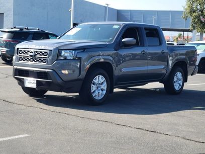 Used 2022 Nissan Frontier SV