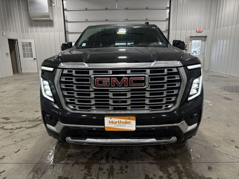 Used 2025 GMC Yukon XL Denali image 7